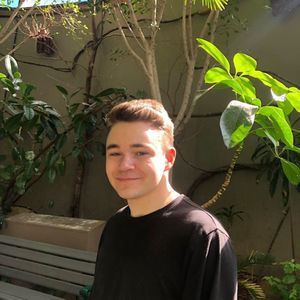 Meet your Posher, Sam